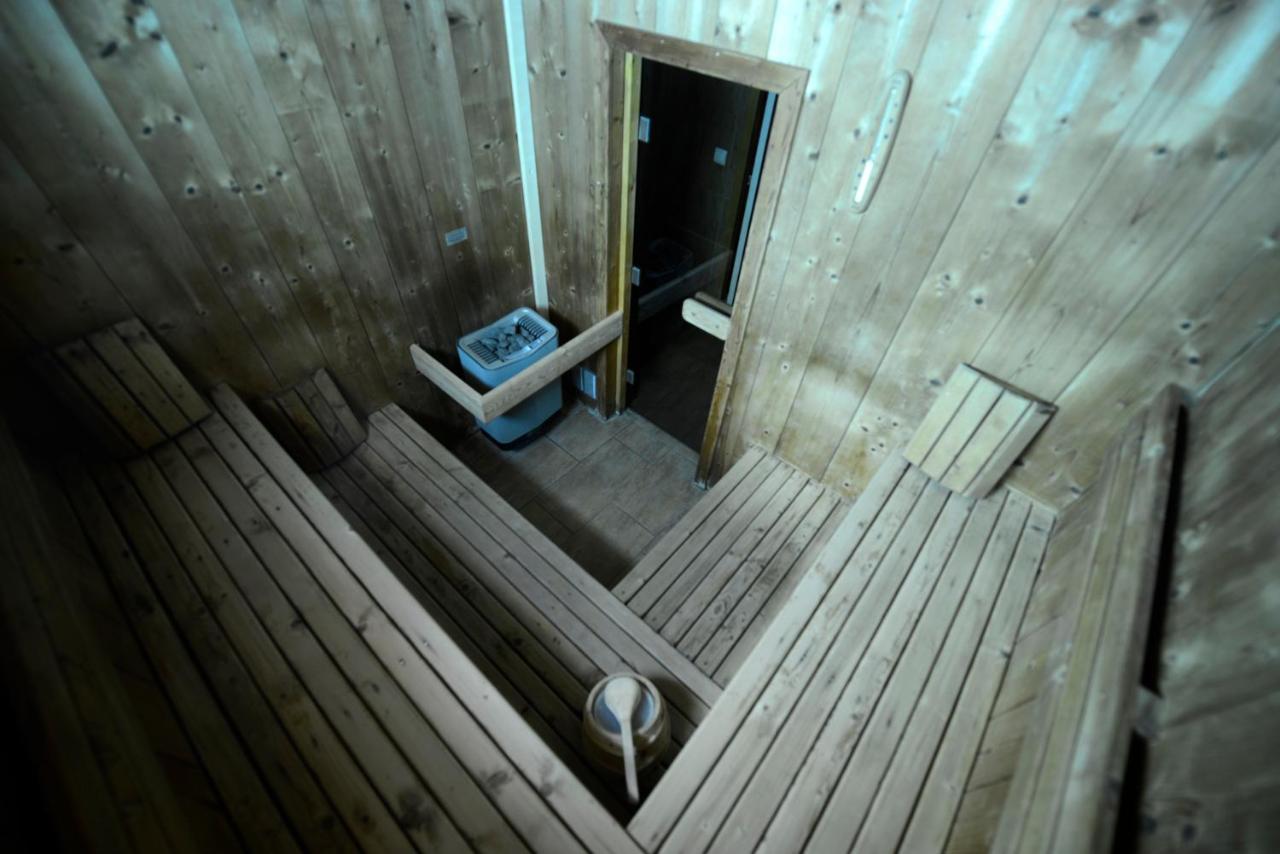 Appartements De La Chamoissiere Le Monêtier-les-Bains Eksteriør billede