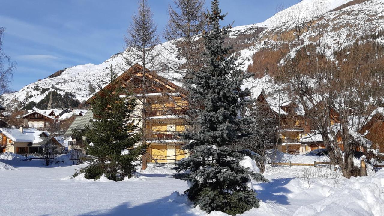 Appartements De La Chamoissiere Le Monêtier-les-Bains Eksteriør billede